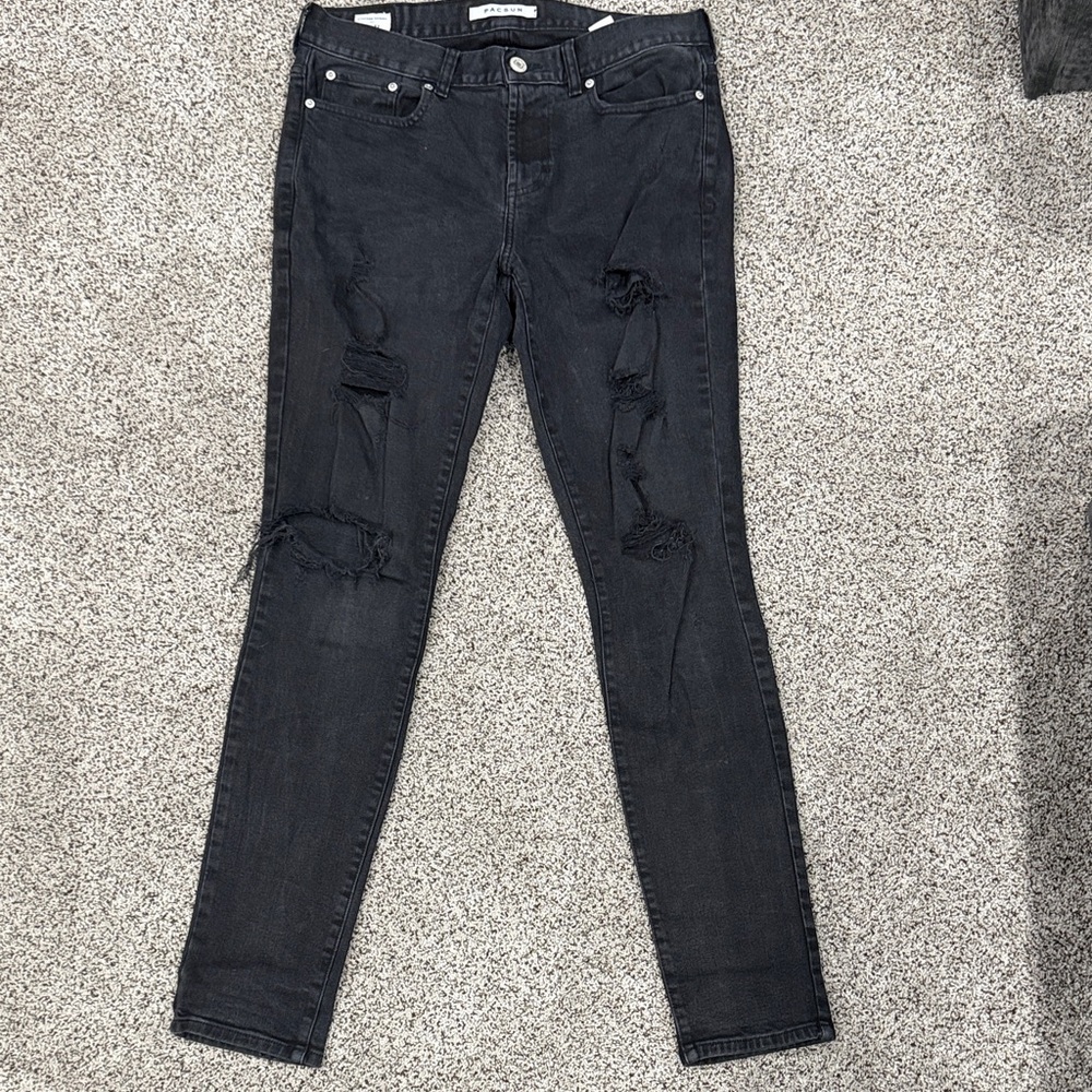 PacSun Ripped Black Skinny Jeans Size 30x32 smoke free home
